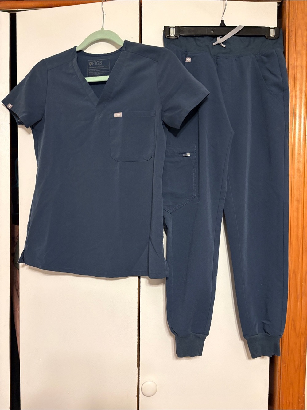 Figs Kids Slate Blue scrub Set - V-Neck Top & Jogger Pants